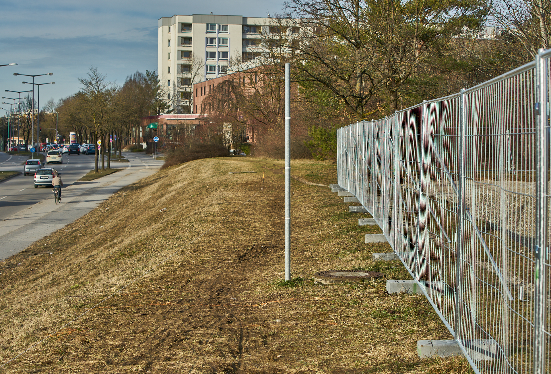 26.02.2019 -  Ein neuer Zaun für das Alexisquartier
