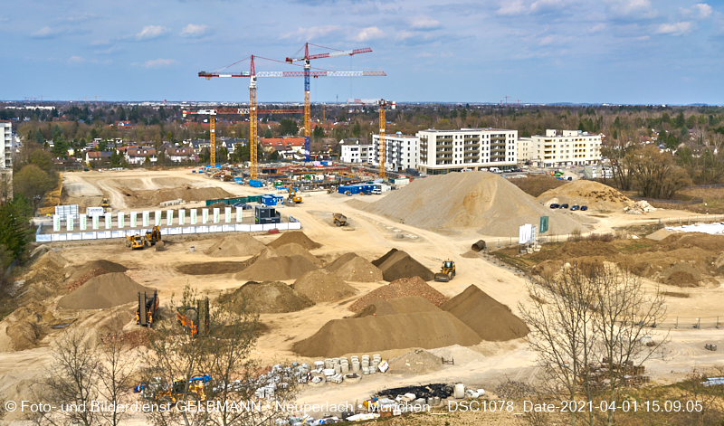 01.04.2021 - Blick auf die Baustelle Alexisquartier und Pandionverde in Neuperlach am Truderinger Wald